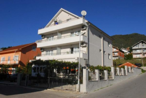 Гостиница Apartments Jovan  Тиват